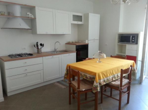 NUOVO BILOCALE IN VIA LAGOMAGGIO, 31
